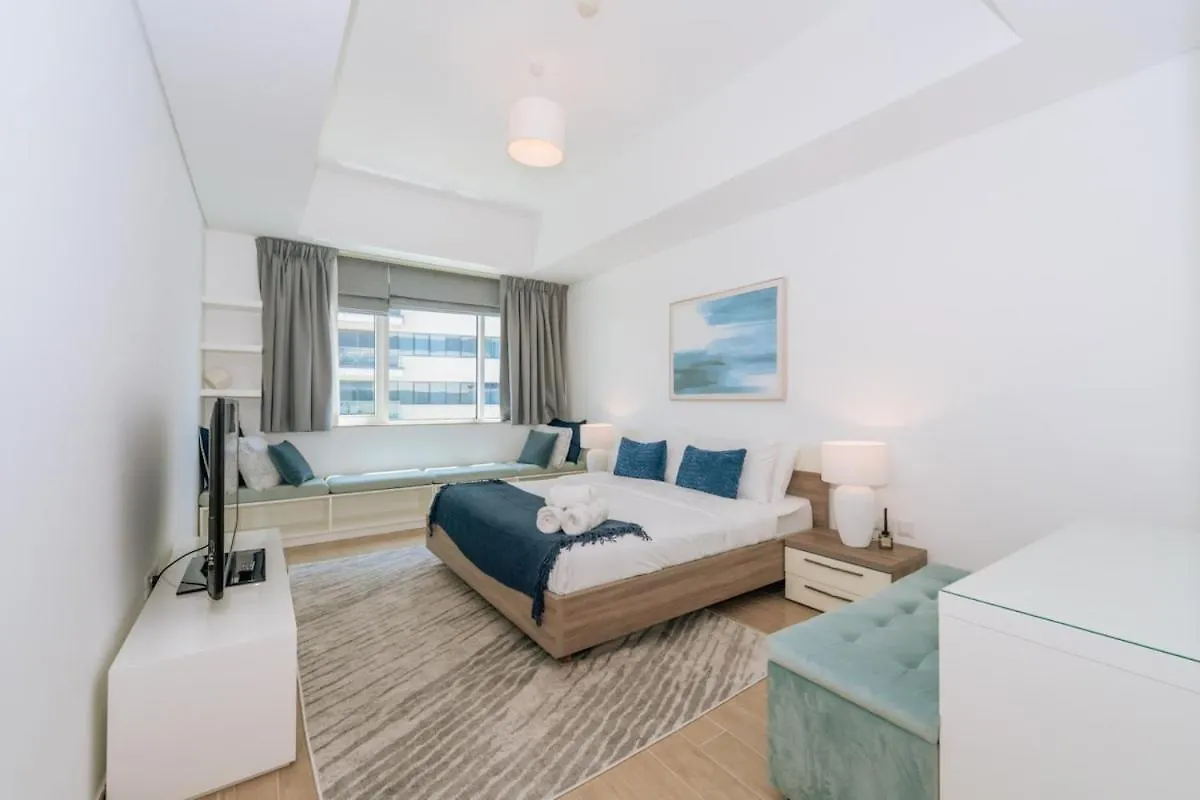 Mayan 2Br Escape With Beach Access Абу-Даби